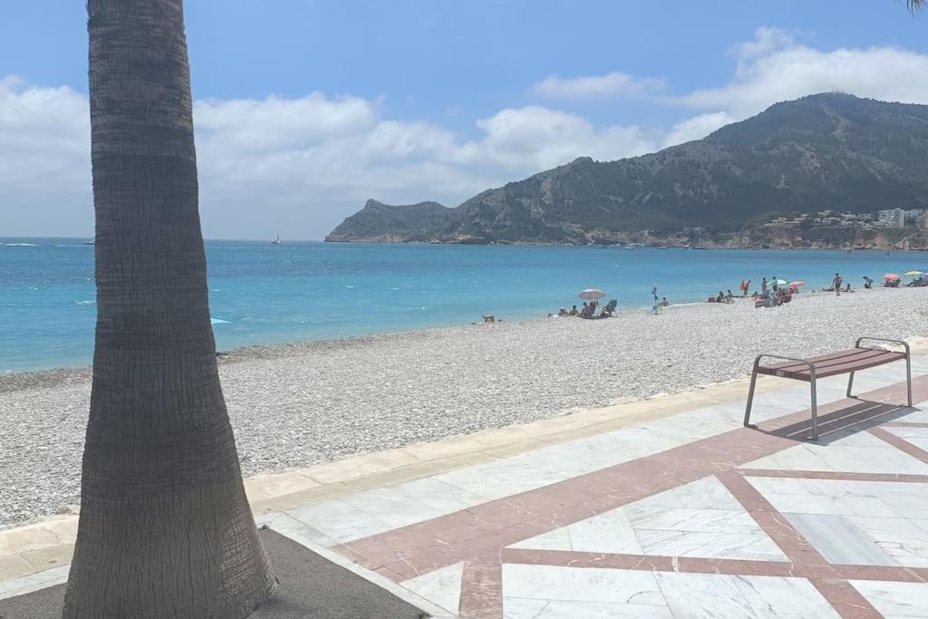 Apartamento 1ª Linea De Playa Alicante Eksteriør bilde